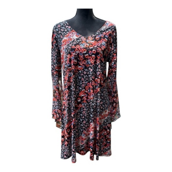 Westport 1962 Dresses & Skirts - Westport 1962 dressbarn Floral Shift Dress Bell Sleeves Ribbon Tie Back